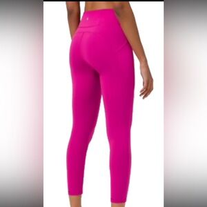 Invigorate HR Tight 25”  in Ripened Raspberry